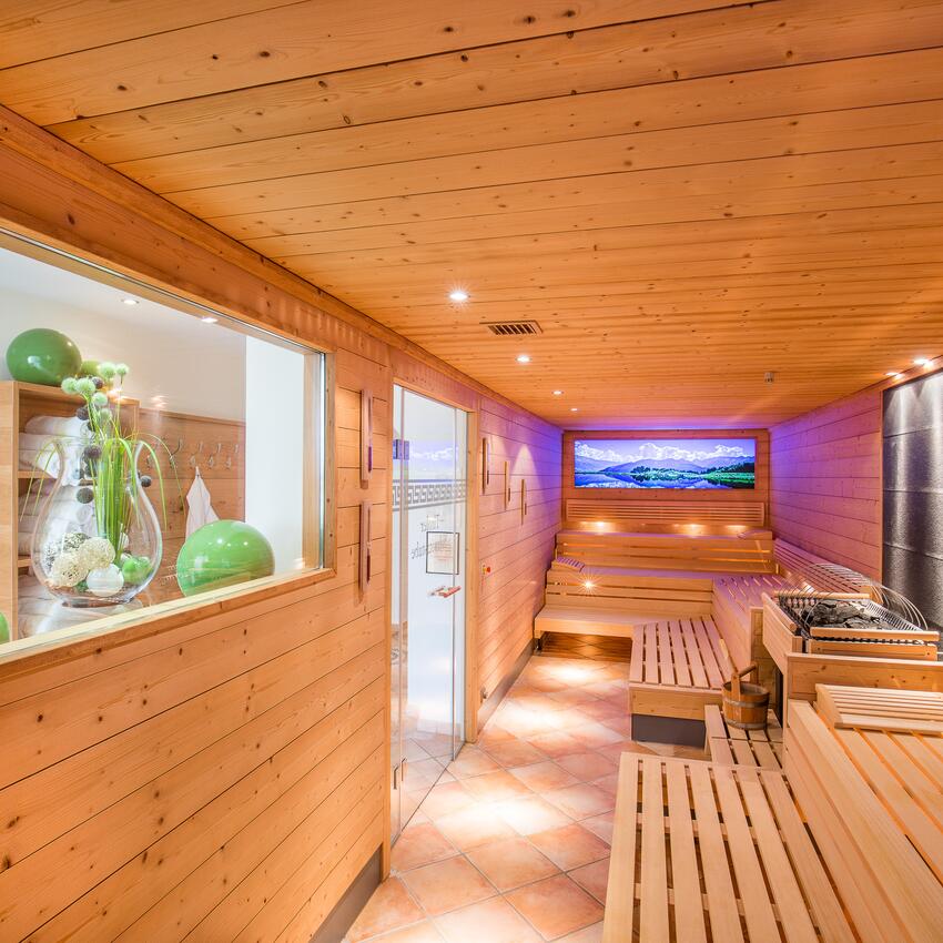 hotel with sauna serfaus