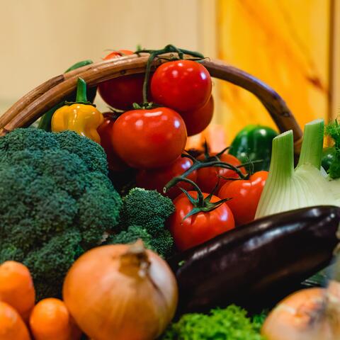 fresh vegetables kitchen