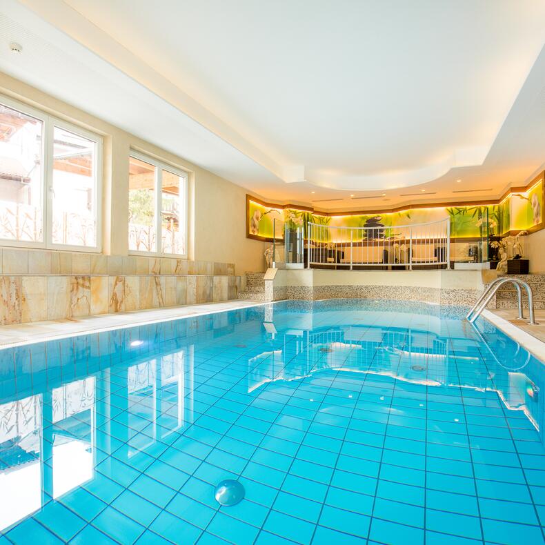 indoor pool hotel serfaus