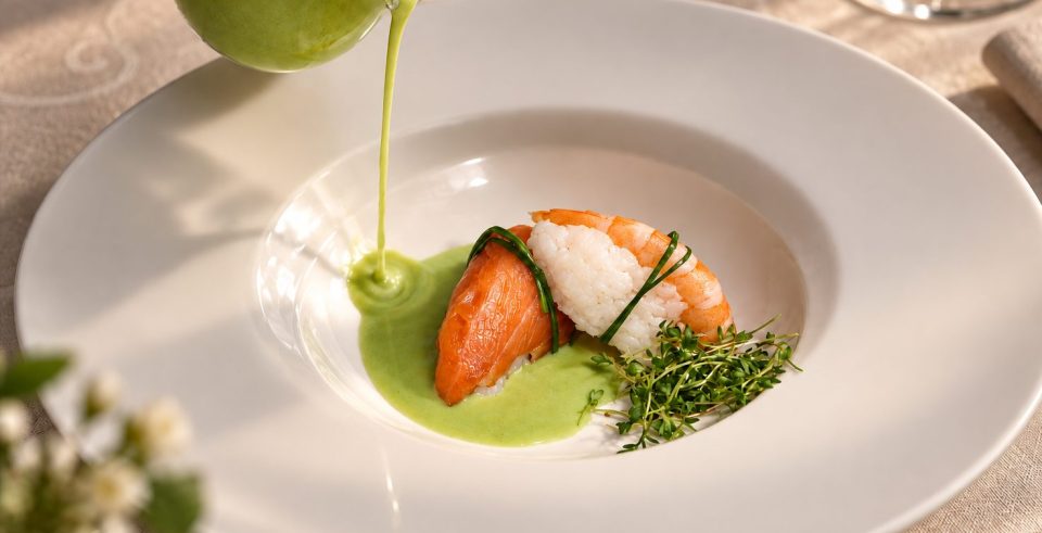 Starter with salmon and prawn on a green sauce at Hotel DreiSonnen.